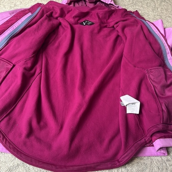 Girls Under Armour Winter Jacket Size Extra Large - Picture 5 of 9